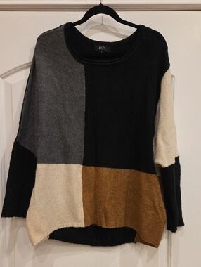 BCX Colorblock Sweater Size L